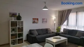 Apartamento muy bonito cerca de la Universidad - Image 3