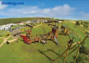 COASTAL CARAVAN ELIE shell bay - Image 4