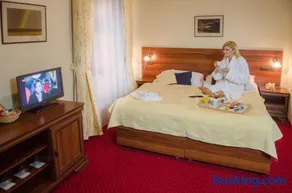 Hejtmanský dvůr - Image 5