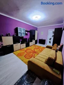Sweet cozy apartment - Image 2