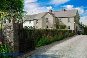 Corrib View Farmhouse - Image 4