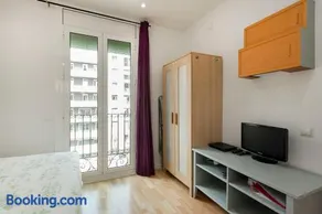 SAGRADA FAMILIA APARTAMENT - Image 2