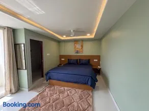FabHotels Glenora - Image 3