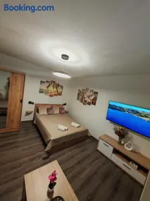 Apartman Studio Nicky - Image 4