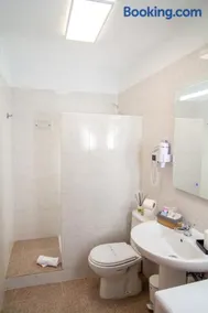 Le Petit Paradis - Image 2