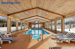 Charming Condo near Navajo Lift - Image 4