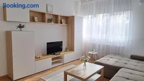 Peony Apartment - Image 1