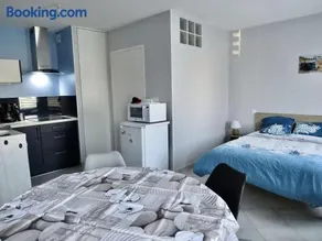 Plouhinec: Studio charmant avec WiFi, parking et animaux admis - Image 3