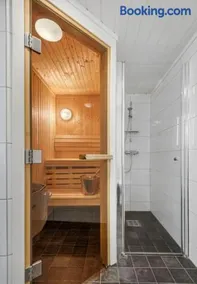 Hytte med sentral beliggenhet - Image 3