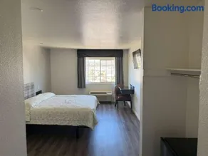 Vista Motel - Image 2