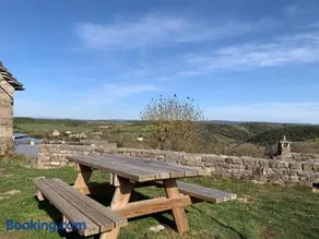 Gîte du Dolmen de l'Hom - Image 1
