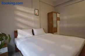 Blue Pearl Residency - Image 4
