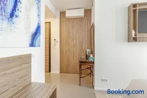 Black Jack Suites - Image 2