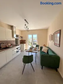 Apartmani Barun 200m from beach - Image 4