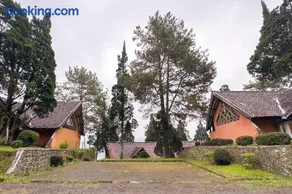 RedDoorz at Argapuri Resort and Campsite Ciwidey - Image 3