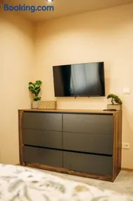 Zsizell Lux Apartman - Image 4