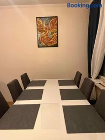 Diamond Pearl Cozy Apartment - Image 2