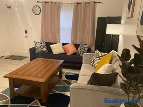 Comfortable and quiet apartment minutes from downtown in Thomasville! - Image 3