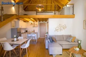 Cidade Velha Guesthouse - Image 1