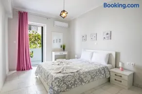 Lilis Apartment 3 - Image 1