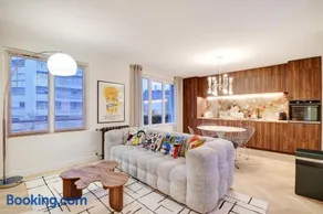 Chic Loft - Image 2