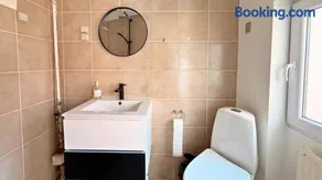 Pet-Friendly 2-Room Ground Floor Stay with Fenced Garden near Femern - Image 4
