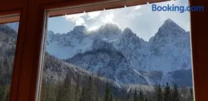 Mountain peaks Apartment with Sauna - Image 2