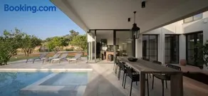 Villa Livani, Prinos Sleeps 12 Heated Pool Peaceful Countryside Retreat - Image 2