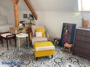 Podkrovní studio apartment pro 1-5 osob - Image 2