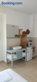 Neaktion Apartments - Image 4