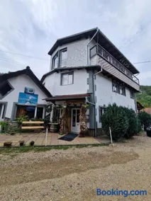 Cabana Micutu - Image 1