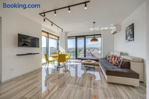 CityAir Luxury Teatralna Park Apt - Central & Metro - Image 4