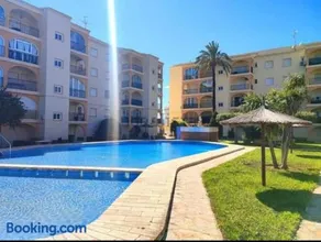 Kinderfreundliches charmantes Apartment mit Terrasse, Grill und Garten | Bergblick | Neben dem Strand - Image 2