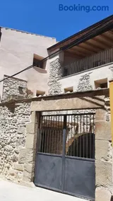 Cal Vallverdú - Adaptado - Image 2
