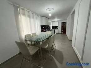 Canyon River House - Image 1