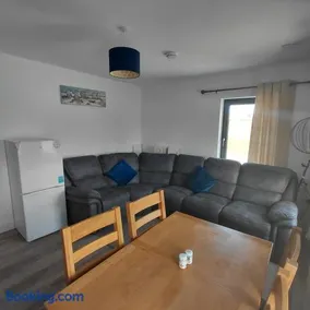 Double room with ensuite - Image 3