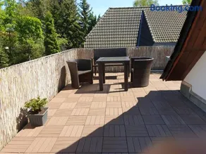 Zwei Etagen Wohnung im Grünen - Image 1