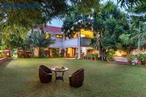 Dwaraka inn -Premium Pool villa and event venue - Image 3