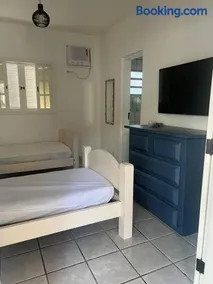 Casa em Juquehy com piscina a 100 metros da praia - Image 4