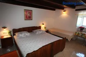 Accommodation Lily - Image 4
