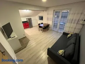 Domek u tří kočiček - Image 2