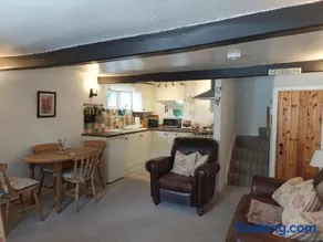 Black Horse Cottage - Image 2