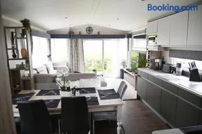 Wild Thistle static Caravan - Image 1