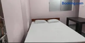 Ganga Bhagirath Hotel Couple friendly - Image 1