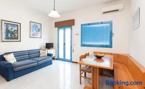 Petite Maison - Image 2