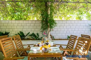Francesca Guesthouse & Vardia Winery - Image 3