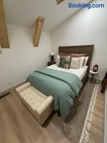 Private Countryside Retreat - Image 2