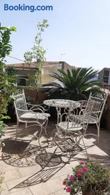 Bed & Breakfast La Casa Antica - Image 2