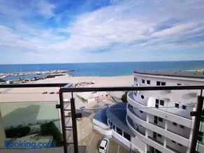 Gala Residence Belona Beach Apartments - Image 2