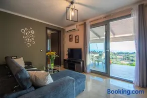 The View Villa - Image 2